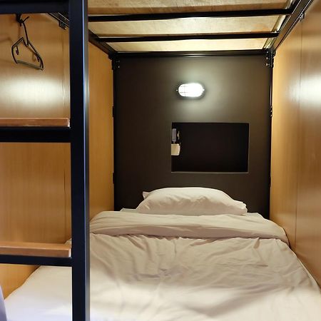 Sleepover Hostel Ban Bang Khwang Kültér fotó