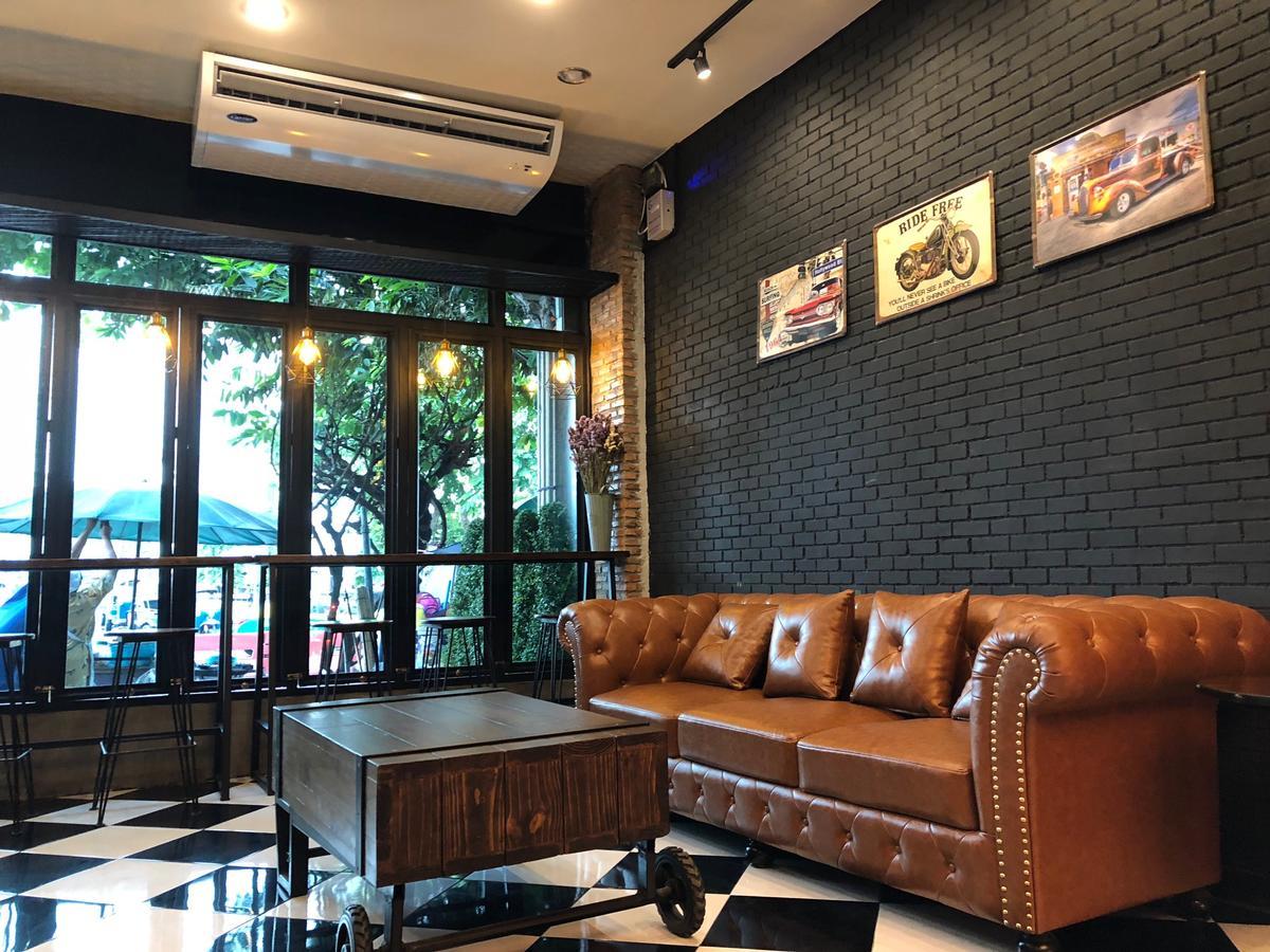 Sleepover Hostel Ban Bang Khwang Kültér fotó