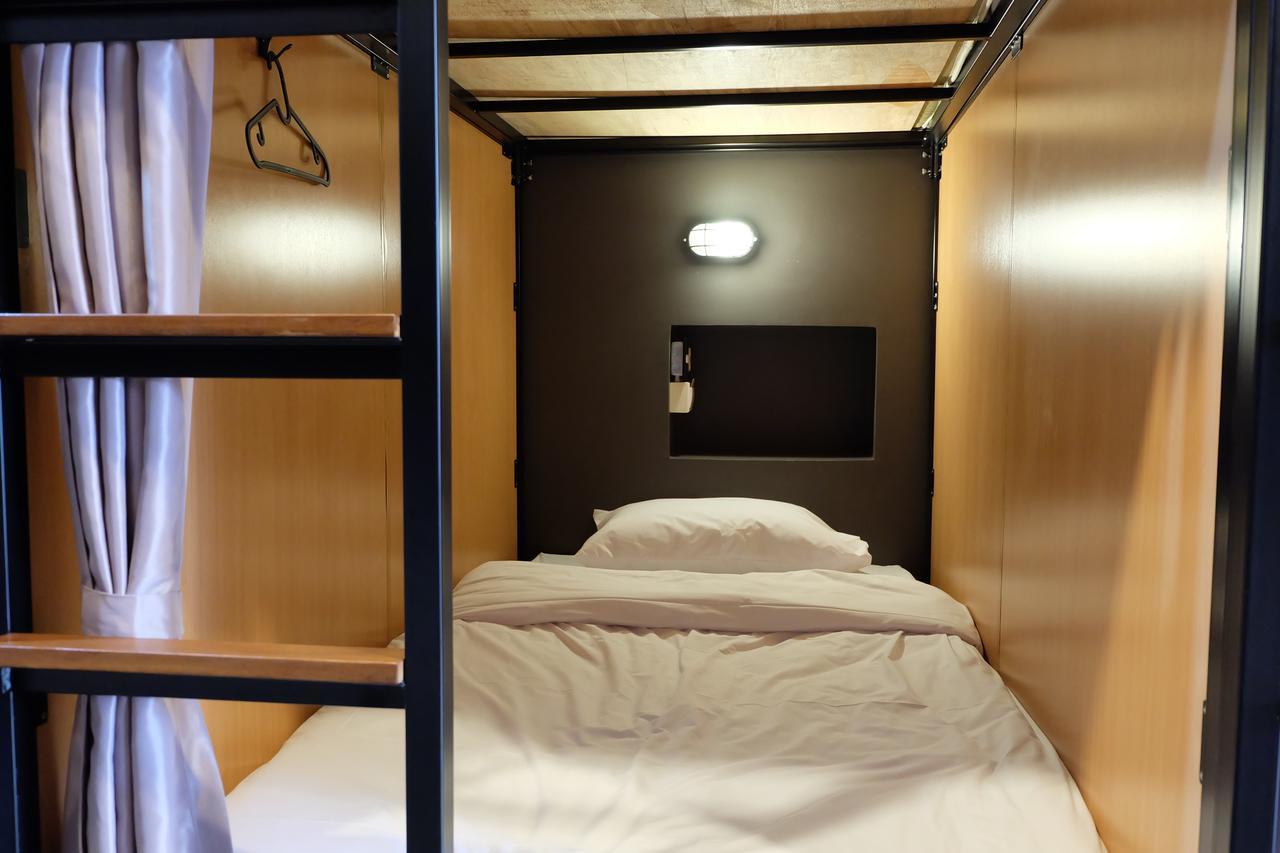 Sleepover Hostel Ban Bang Khwang Kültér fotó