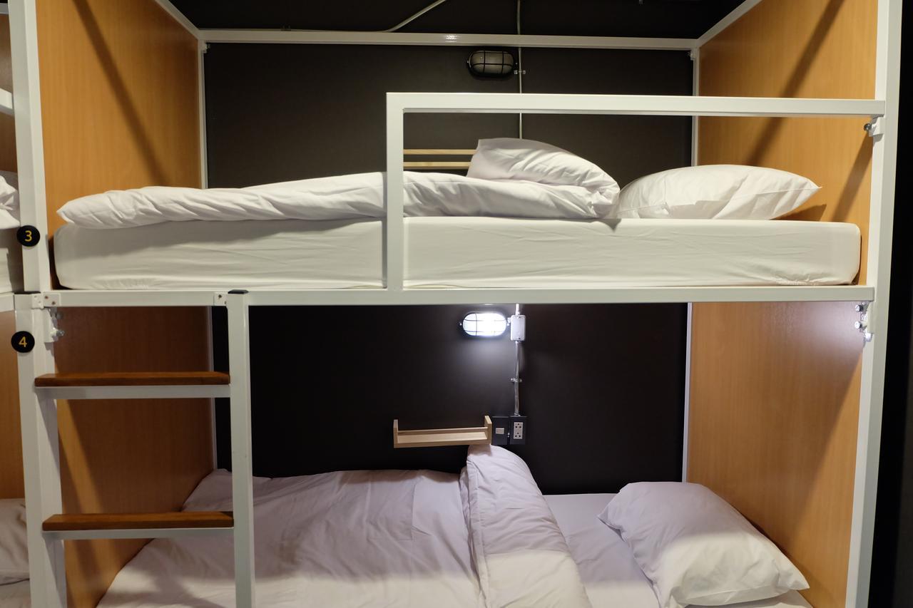 Sleepover Hostel Ban Bang Khwang Kültér fotó